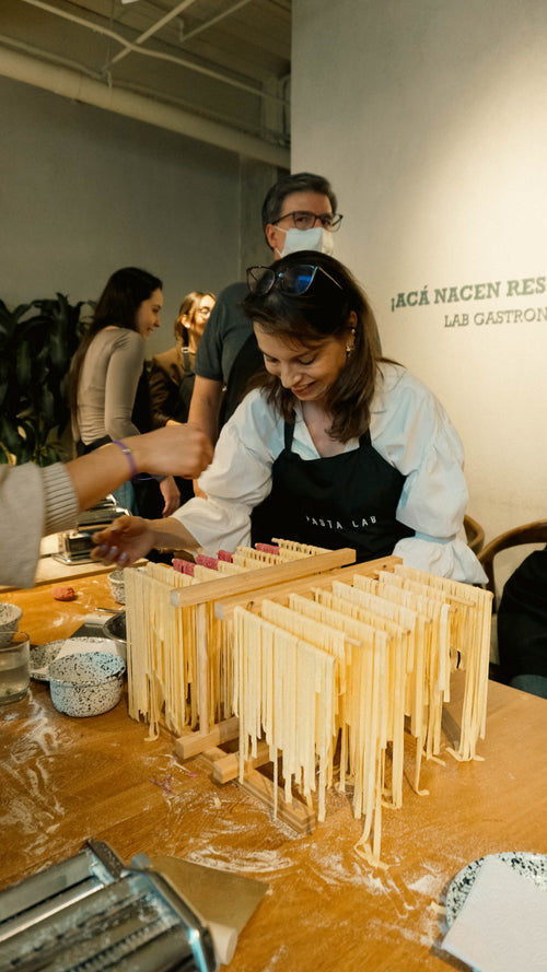 Pasta, Serenata y Vino | Sab. 21 de marzo - 11 am